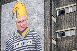 Trompetele Kremlinului prind și mai mult avânt. Curtifan (Defense): Eșecurile guvernărilor din ultimii 30 de ani au făcut terenul propice pentru extremiști /video