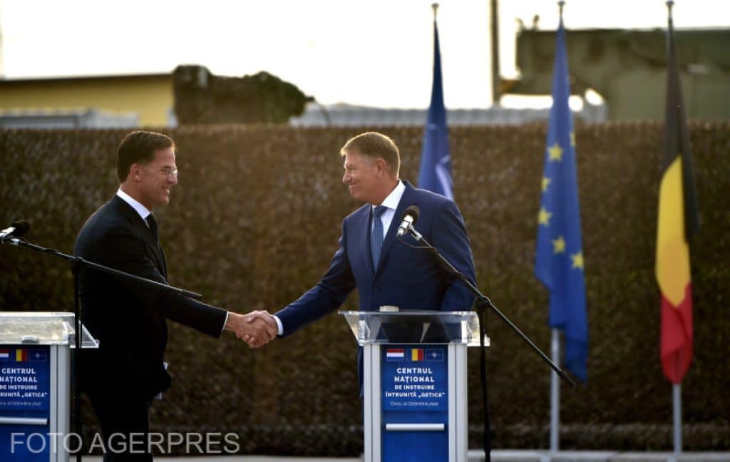 Klaus Iohannis, propus la conducerea NATO. Bogdan Chirieac: Asistăm la o mișcare de șah, inteligentă. Înseamnă că România contează