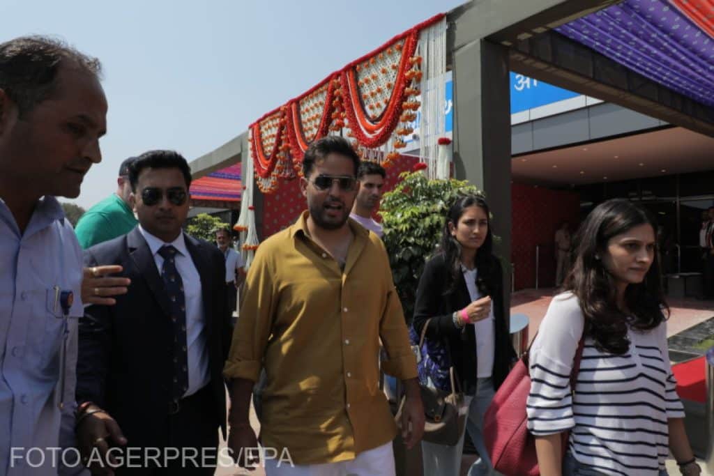 Cel mai bogat om din Asia, petrecere pentru fiul său: Rihanna o să le cânte lui Mark Zuckerberg și vedetelor de la Bollywood