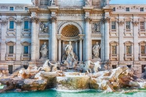 Proiecte sociale susținute de banii aruncați în Fontana di Trevi. Peste 1,4 milioane de euro au fost strânse într-un singur an