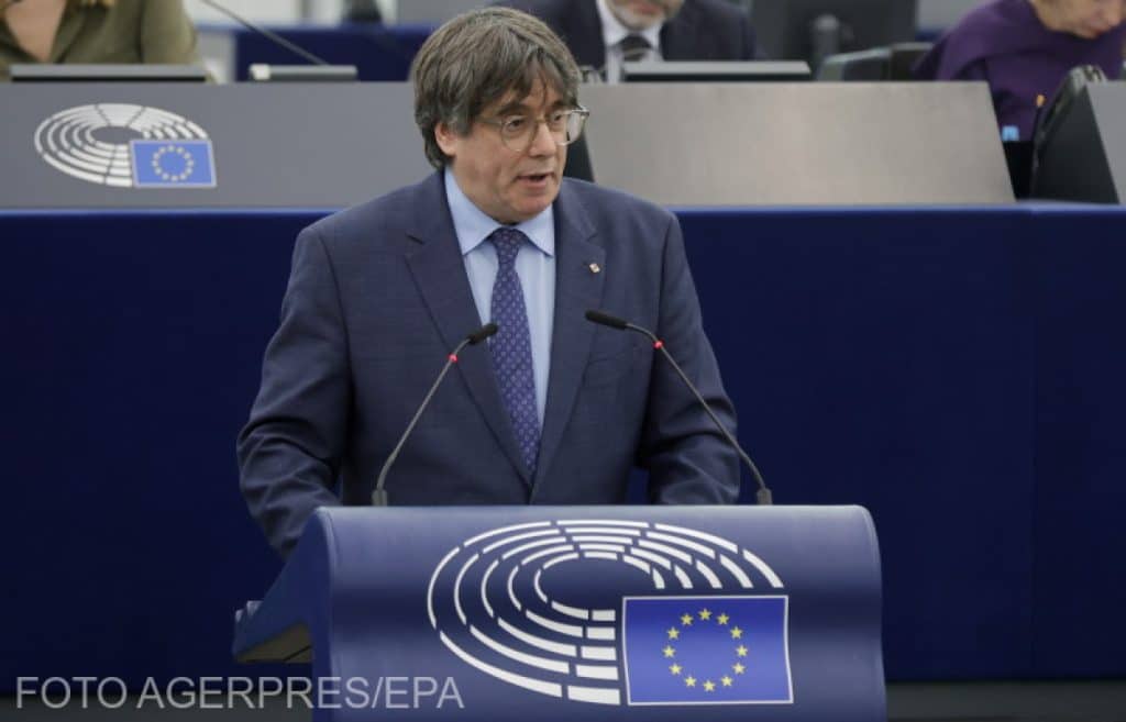 Puigdemont, căutat de procurorii spanioli, își anunță candidatura pentru funcția de președinte al Cataloniei
