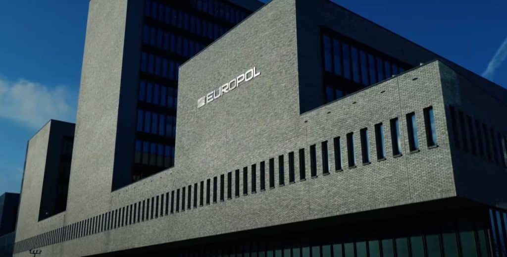 Breșă de securitate la Europol. Dosare personale, dispărute din sediul de la Haga