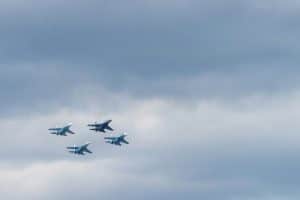 Un avion militar rus s-a prăbușit în mare la Sevastopol. Pilotul s-a catapultat / video