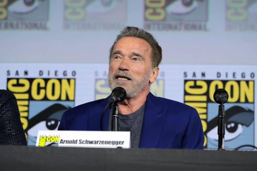 Arnold Schwarzenegger este pregătit să revină la TV după ce i s-a montat un stimulator cardiac