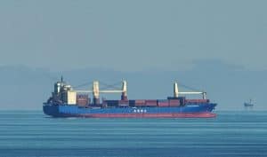 Navă încărcată cu marfă din Rusia, ”blocată” în portul Rostock de vameșii germani. Care este motivul reținerii