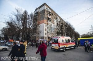 Orașul Dnipro din Ucraina, vizat de un atac rusesc. Cel puțin 18 răniți, printre care și copii. Promisiunea lui Zelenski după atac – FOTO