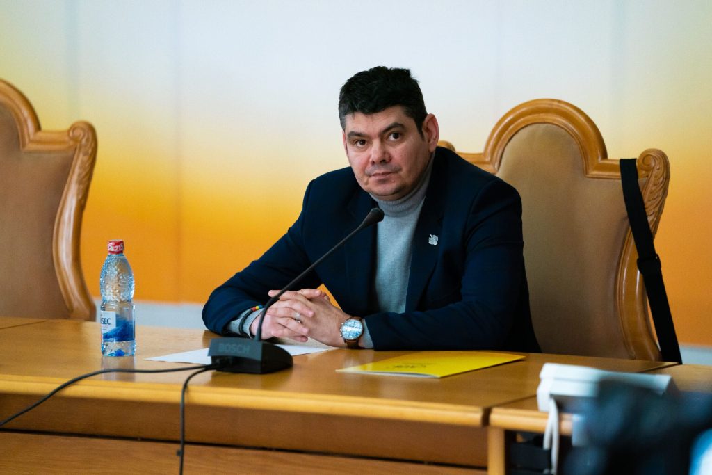 Senatorul AUR Sorin Mateescu atrage atenția asupra situației catastrofale de la Șantierul Naval Mangalia – 60m.ro