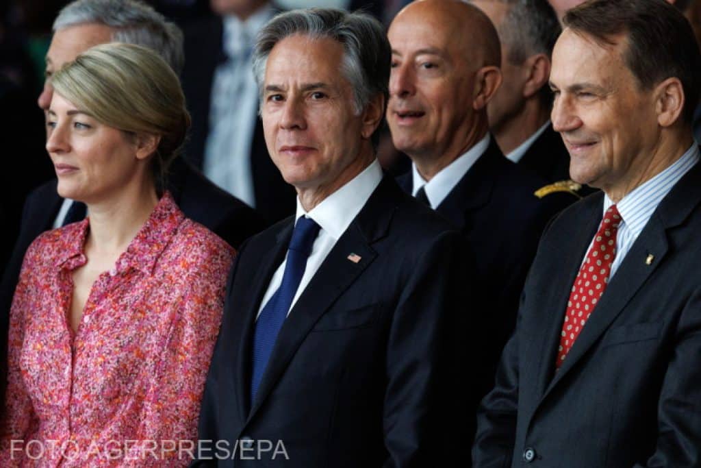 Blinken spune că Ucraina va deveni membră a NATO: Sprijinul global pentru Zelensky este „solid ca o stâncă”