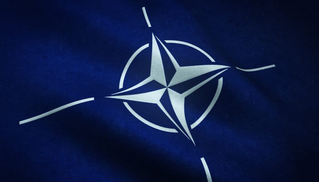 Personal diplomatic rus, suspectat de spionaj, a fost expulzat din sediul NATO