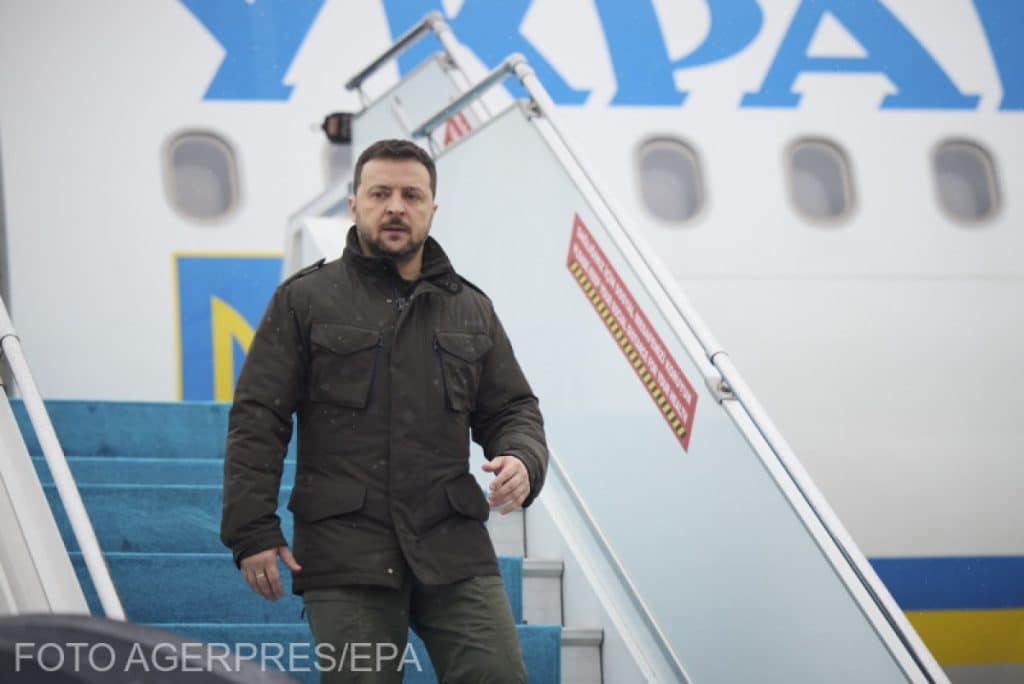 Zelenski avertizează că Ucraina va pierde războiul, dacă Congresul SUA nu ajută. ”Ne va fi dificil să câştigăm, chiar să supravieţuim”