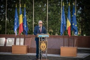 Angel Tîlvăr la ceremonia de certificare a detașamentului Forțelor Aeriene Regale ale Marii Britanii
