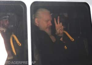 Julian Assange poate fi eliberat cu condiția ca Joe Biden să accepte acest lucru: ”O să luăm în considerare”