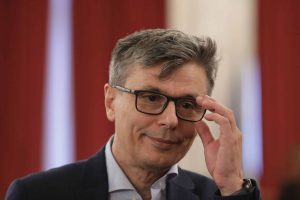 Hoțul Virgil îşi anunţă candidatura pentru funcţia de primar al municipiului Drobeta Turnu Severin – 60m.ro