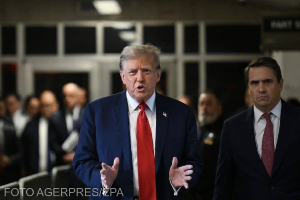 Trump își ”mulge” micii donatori cu ocazia procesului de fraudă, însă este mult sub Biden