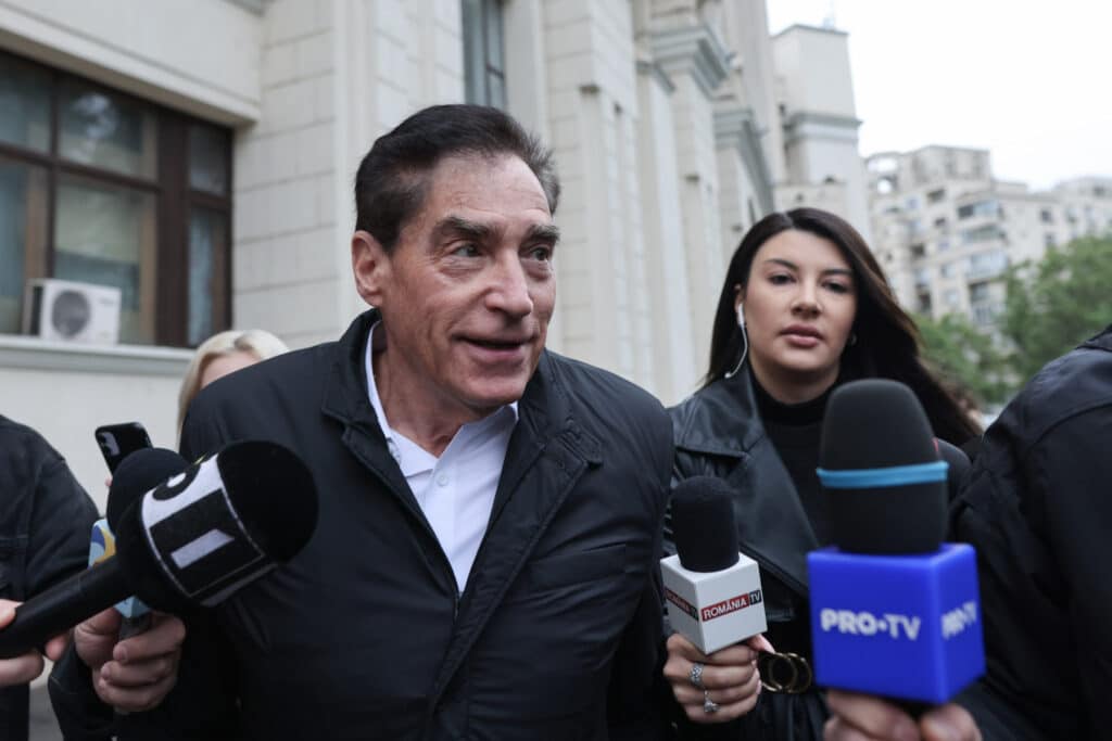 Dosarul Mineriadei: Petre Roman a ajuns la Parchetul General, pentru a i se aduce la cunoștință punerea sub acuzare – 60m.ro