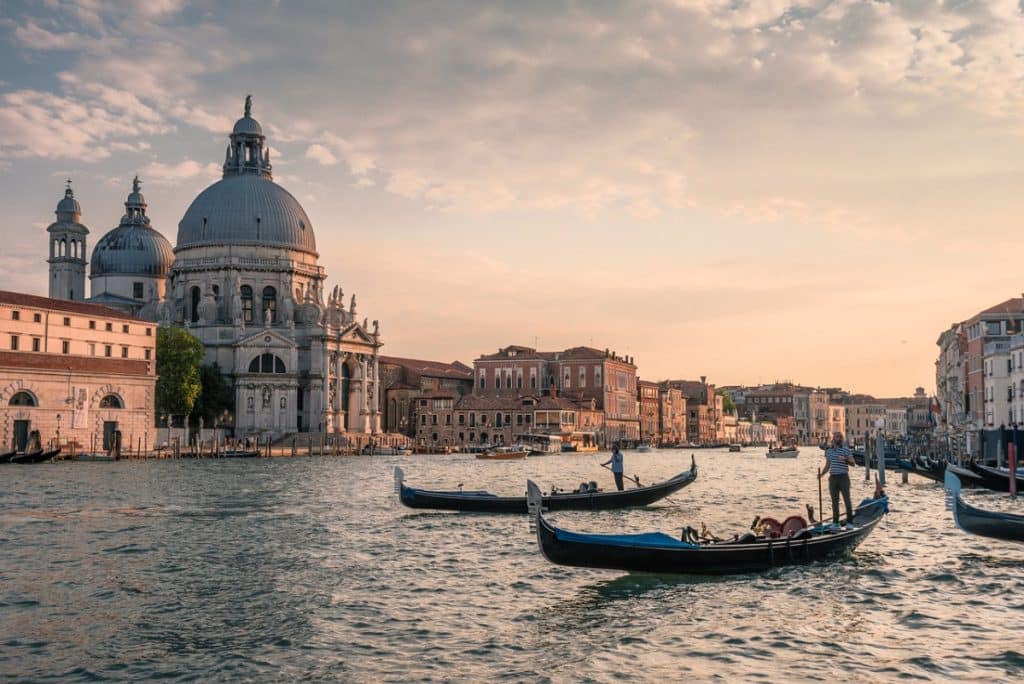Proteste în Veneția, după impunerea taxei pentru turiști. Ce îi nemulțumește pe locuitorii orașului