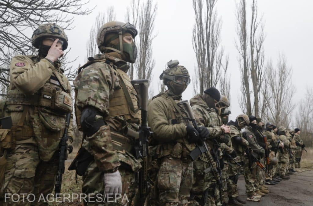 Rusia, ”înfrântă inevitabil” dacă atacă NATO. Ministrul polonez de Externe susține că ”nu noi, Occidentul, ar trebui să ne temem”