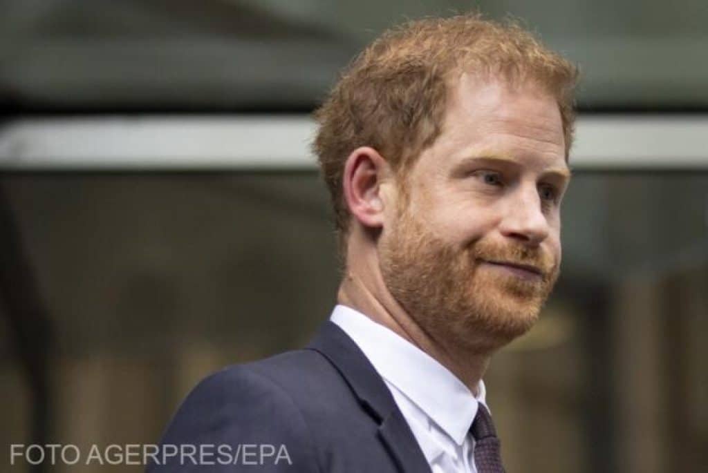 Prinţul Harry se întoarce în Anglia
