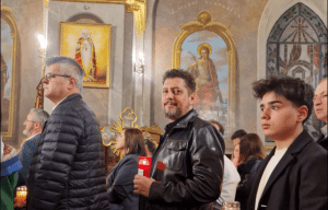 Claudiu Târziu (AUR): Cu rîvnă în dragostea împărtășită de Hristos prin Înviere, să propovăduim pacea. Crucea, nu sabia! – 60m.ro