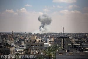 Israelul cere palestinienilor să plece din Rafah