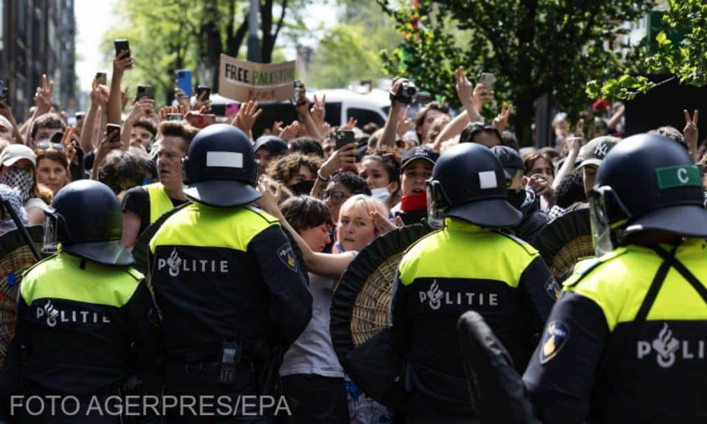 Protest pro-Palestina la Universitatea din Amsterdam. Forțele de ordine au intervenit – FOTO