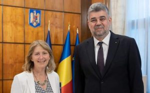 Ambasadoarea SUA îl contrazice pe Ciolacu: Visa Waiver la ”sfântul așteaptă” – 60m.ro