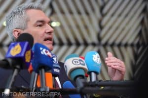 Austria vrea să trimită solicitanții de azil în Africa. Nehammer spune că s-a inspirat din UK