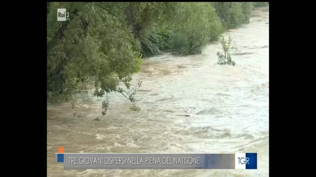 S-a aflat cine erau cei trei tineri români luați de ape în Italia