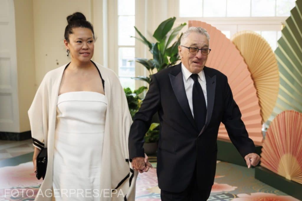 Robert De Niro a pierdut un premiu după ce l-a numit pe Donald Trump „monstru” în afara sălii de judecată