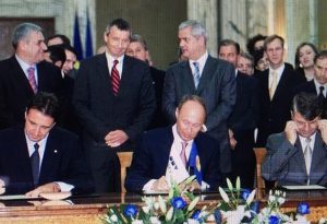 Adrian Năstase, premierul care a devalizat țara vrea să revină în fruntea PSD – 60m.ro