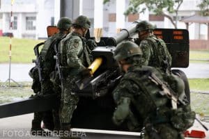 Tensiuni între China și Statele Unite cu privire la vânzările de arme către Taiwan. Armata chineză ”va continua să își consolideze antrenamentele și exercițiile militare”