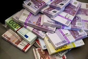 Jaf de 500.000 euro la magazinul de lux Bvlgari din Roma