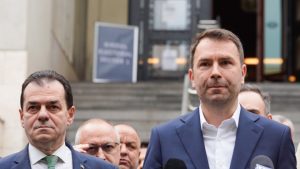 Dezastru pentru neomarxiști! USR a scos aproape același scor ca Șoșoacă – 60m.ro