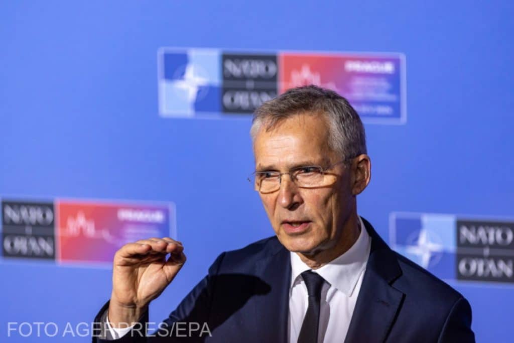 Secretarul general Jens Stoltenberg, apel către Franța să ”păstreze NATO puternică”: Trăim într-o lume mai periculoasă