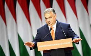 Viktor Orban: Pentru livrarea de arme Ucrainei vor construi pe teritoriul NATO, în Polonia, Slovacia și România, trei mari baze militare – 60m.ro