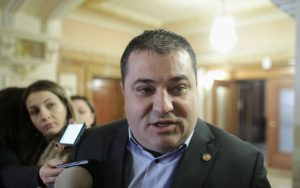 Vaslui: Deputatul „șhaorma” a dat afară jurnaliștii incomozi de la conferința PSD – 60m.ro