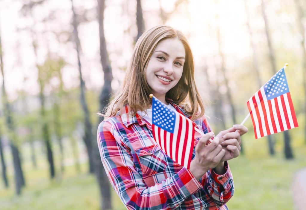 România, tot mai aproape de ridicarea vizelor pentru America. Ultimii pași către admitere în programul Visa Waiver