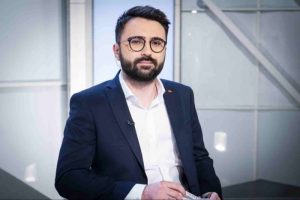 Ionuț Cristache: Să ne fie rușine! Căci lui cu siguranță nu-i este! – 60m.ro