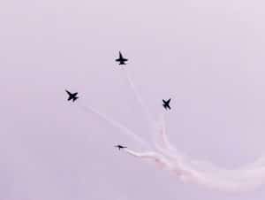 China a trimis 41 de avioane militare să survoleze în jurul Taiwanului