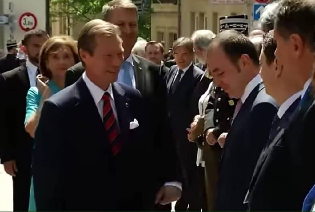 Marele Duce de Luxemburg renunță la puterile sale constituţionale