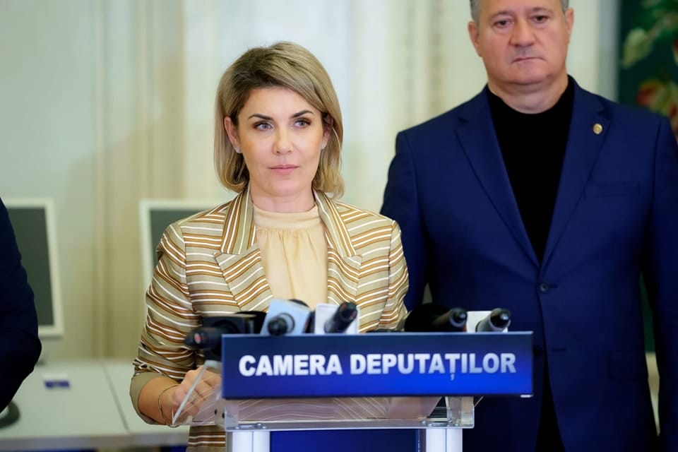 Gianina Șerban (AUR): PSD și PNL au decis ca președintele României să aibă un mandat ilegitim, fără reprezentativitate la urne! – 60m.ro