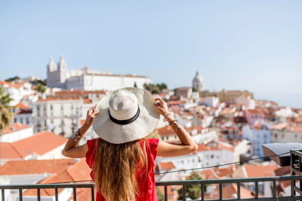 Portugalia a înregistrat un număr record de turiști străini în 2023