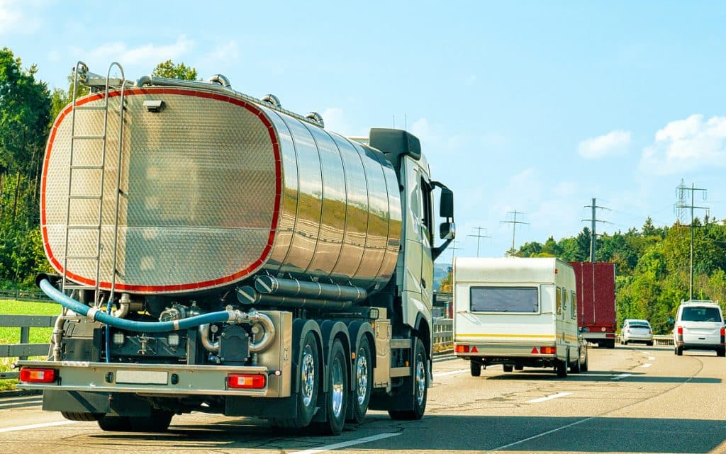 Ulei pentru gătit, transportat cu cisternele pentru combustibil. Nici măcar nu ar fi fost curățate înainte