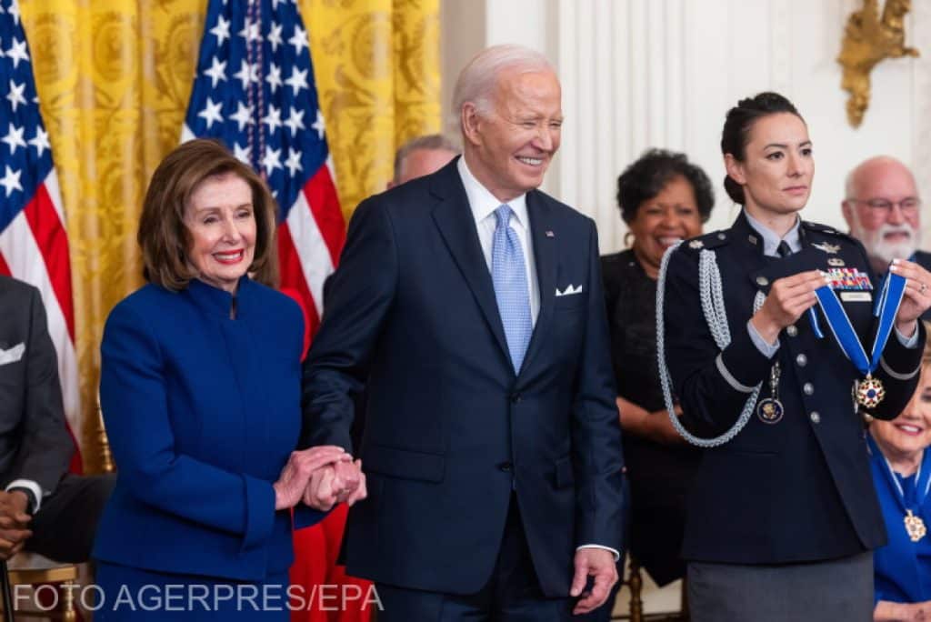 Nancy Pelosi i-a arătat în privat lui Joe Biden sondajele care spun că nu poate câștiga. Răspunsul președintelui a fost unul defensiv