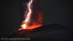 Cazuri tot mai frecvente de descărcări electrice cu consecințe devastatoare. Un tată și fiica lui, uciși de fulger
