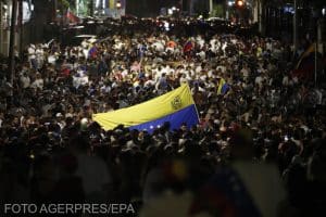 Proteste violente în Venezuela după realegerea președintelui Maduro: Mii de oameni pe străzi. Armata a folosit gaze lacrimogene