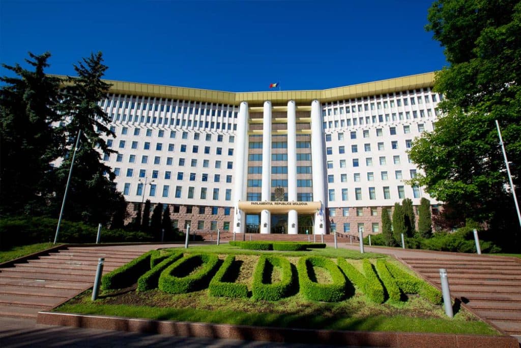Ion Creangă, reținut pentru spionaj în favoarea Rusiei. Șeful Direcției juridice din Parlamentul Republicii Moldova ar fi participat la un complot