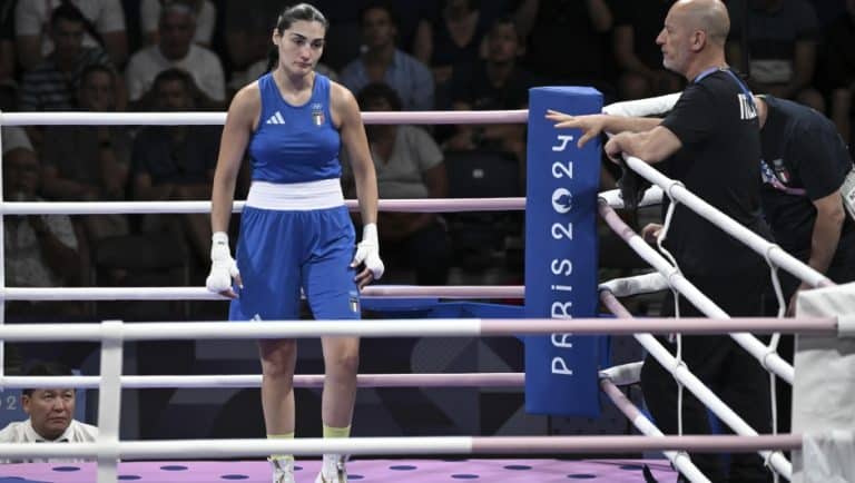 „Perversu”, oficializat la Jocurile Olimpice! Pugilista italiană a rezistat doar 46 de secunde în ring cu bărbatul din Algeria care se consideră femeie – 60m.ro