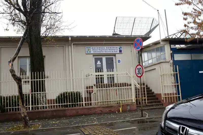 The Guardian publică în premieră o fotografie cu un terorist din închisorile clandestine ale CIA, despre care afirmă că „a fost făcută probabil la București” – 60m.ro