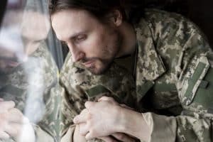 Un soldat rus a aruncat în aer comandamentul militar al unității din care făcea parte și a dezertat în Ucraina: Nu am vrut să mor pentru Putin / foto